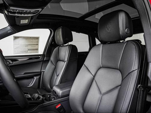 Carmine Red 2026 Porsche Macan Macan