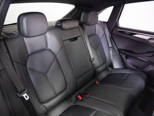 2026 Porsche Macan T