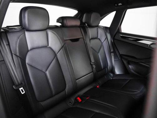 2026 Porsche Macan T