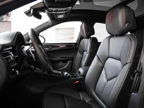 2026 Porsche Macan T