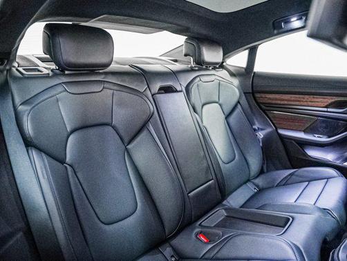 2023 Porsche Taycan GTS