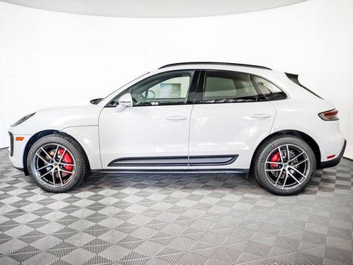 2026 Porsche Macan S