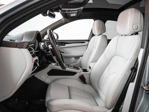 2021 Porsche Macan S