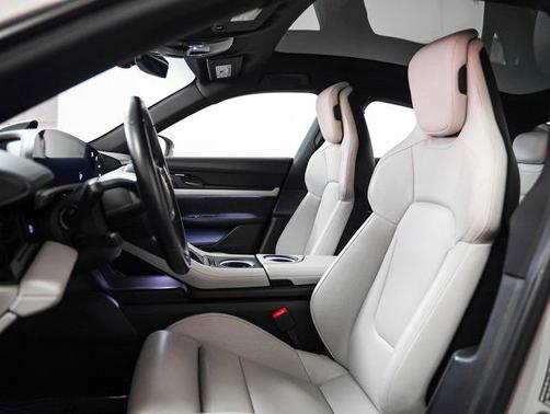 2022 Porsche Taycan 4S