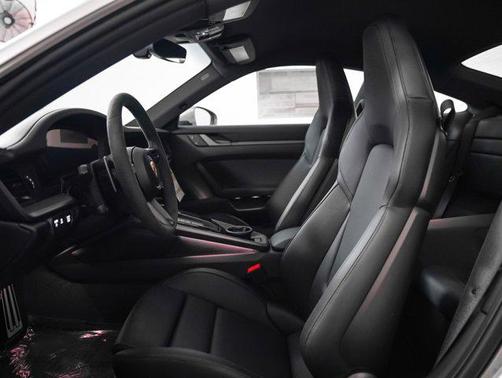 2025 Porsche 911 Carrera S
