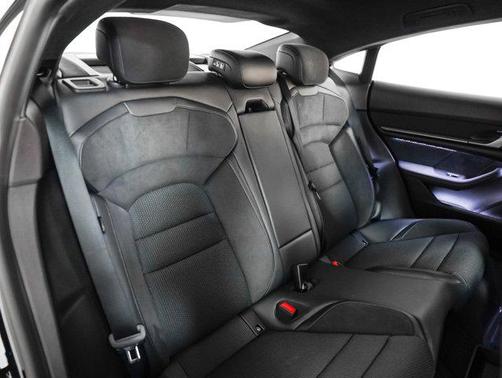 2023 Porsche Taycan 4S