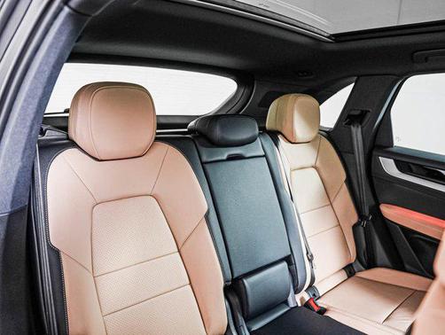 CHROMITE BLACK 2026 Porsche Cayenne Cayenne