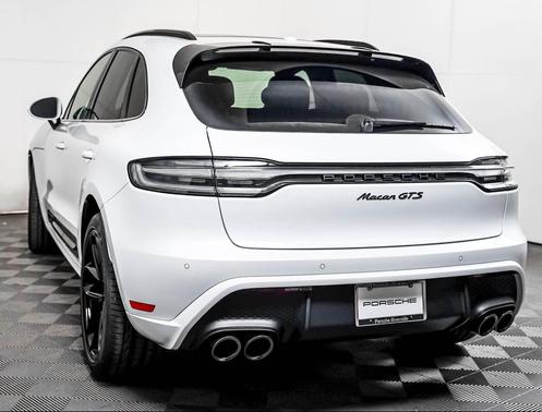 CARRARA WHITE 2026 Porsche Macan Macan GTS