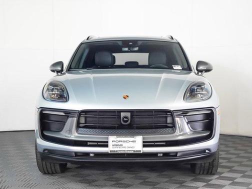 2024 Porsche Macan T