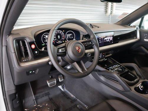 2026 Porsche Cayenne S
