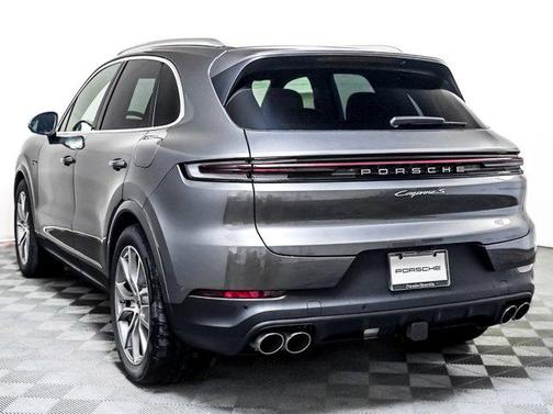 2026 Porsche Cayenne Cayenne S E-Hybrid