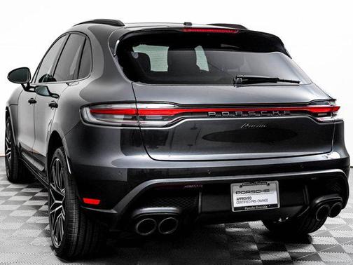 VOLCANO GREY 2025 Porsche Macan Macan