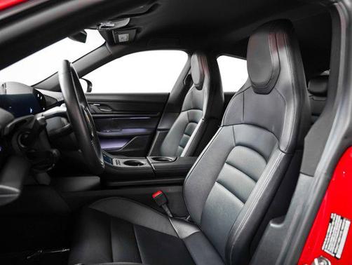 2022 Porsche Taycan RWD