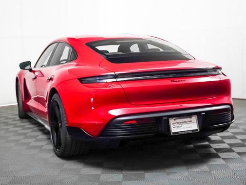 2022 Porsche Taycan RWD