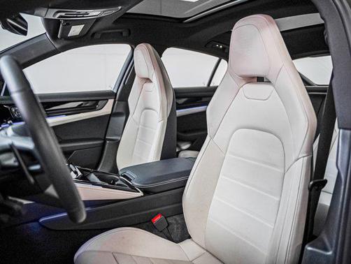 2025 Porsche Panamera 4S