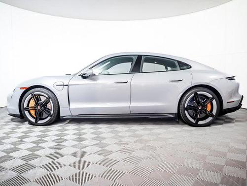 2021 Porsche Taycan Turbo S