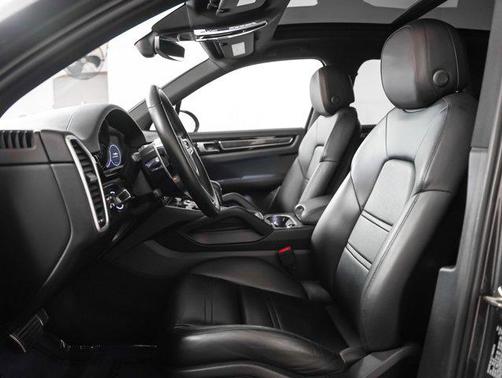 2019 Porsche Cayenne S