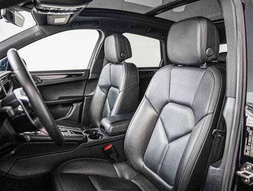 2020 Porsche Macan AWD