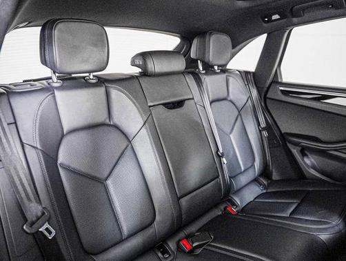 2020 Porsche Macan AWD