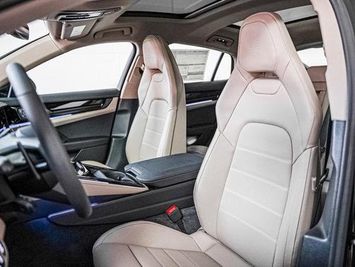 OAK GREEN 2026 Porsche Panamera RWD