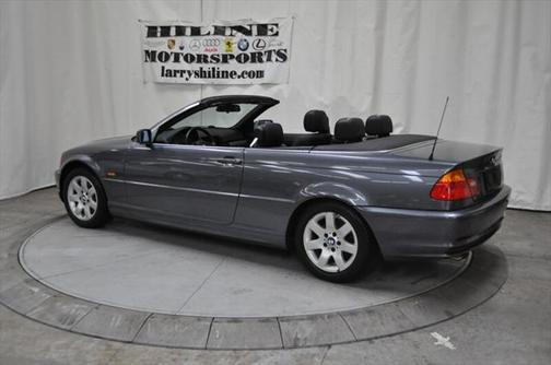 2002 BMW 325 Ci
