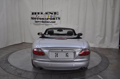 2004 Jaguar XKR Base
