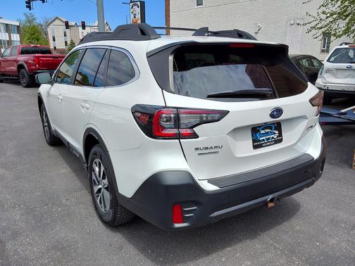 White 2020 Subaru Outback Premium