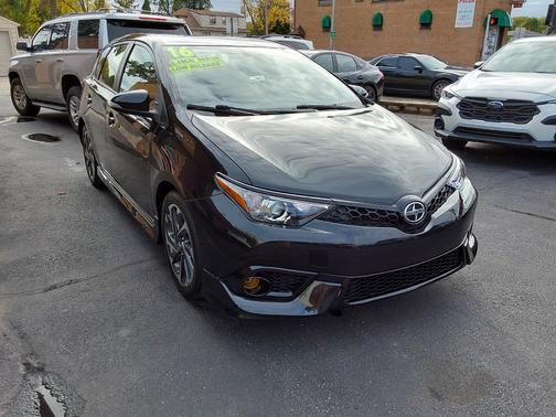 2016 Scion iM Base