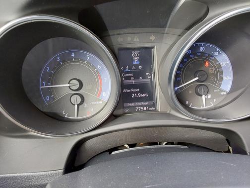 2016 Scion iM Base