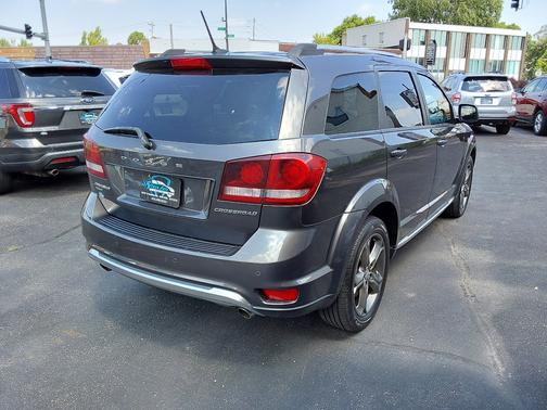 2017 Dodge Journey Crossroad