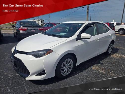 Super White 2018 Toyota Corolla LE