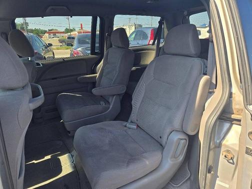 Alabaster Silver Metallic 2010 Honda Odyssey EX