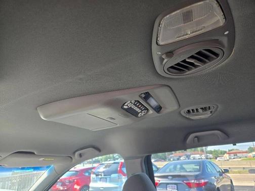 Alabaster Silver Metallic 2010 Honda Odyssey EX