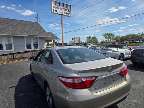 2015 Toyota Camry SE