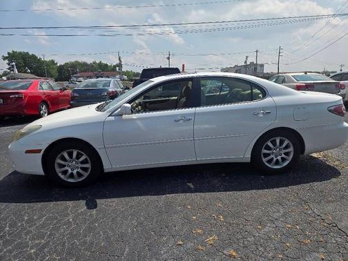 Crystal White 2003 Lexus ES 300