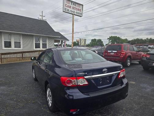 Blue 2011 Toyota Corolla LE