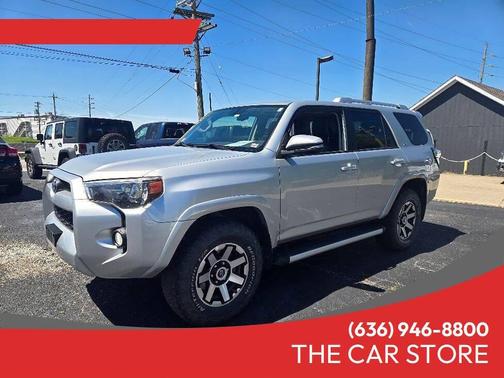 Classic Silver Metallic 2018 Toyota 4Runner SR5 Premium