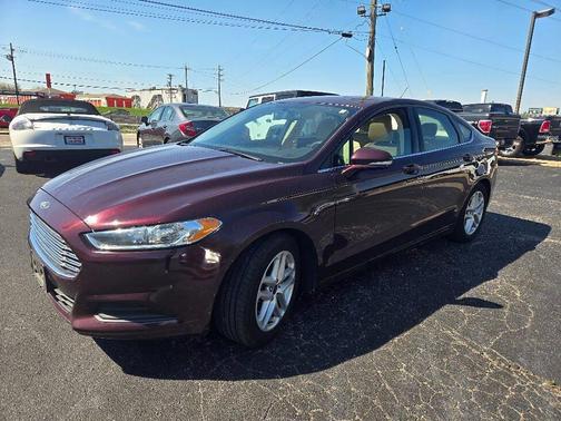 Bordeaux Reserve Metallic 2013 Ford Fusion SE