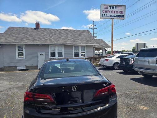 Crystal Black Pearl 2016 Acura TLX FWD