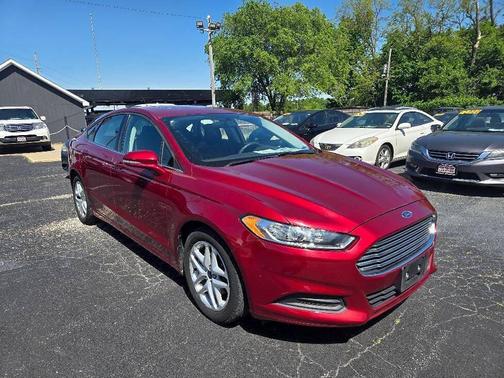 Ruby Red Metallic Tinted Clearcoat 2014 Ford Fusion SE