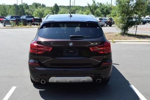 Photo 4 of 35 of 2018 BMW X3 xDrive30i