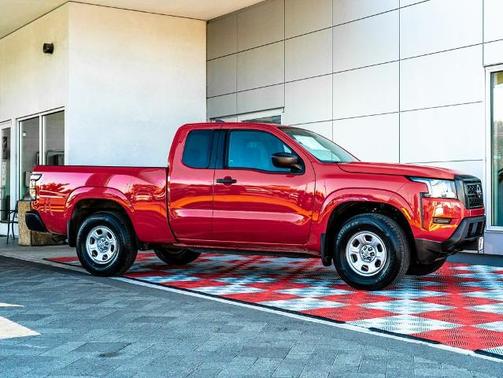 2023 Nissan Frontier S