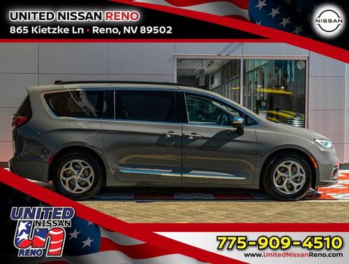 Ceramic Gray Clearcoat 2023 Chrysler Pacifica Limited