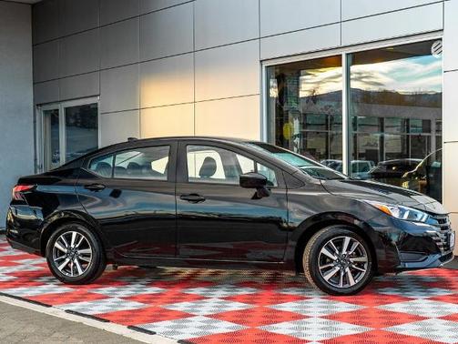 2023 Nissan Versa 1.6 SV