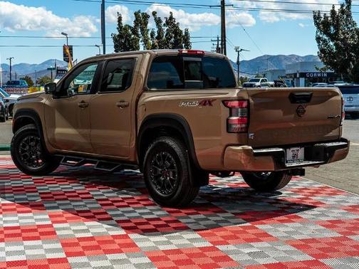 2023 Nissan Frontier PRO-4X