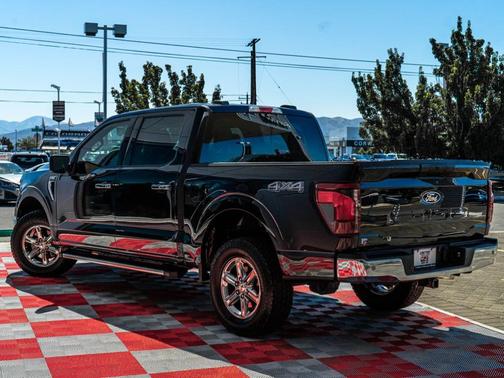 Agate Black Metallic 2025 Ford F-150 XLT