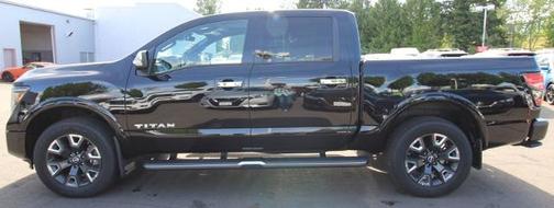 2023 Nissan Titan Platinum Reserve