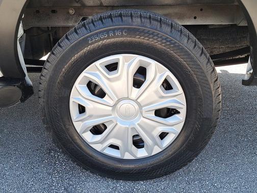 2024 Ford Transit-250 BASE