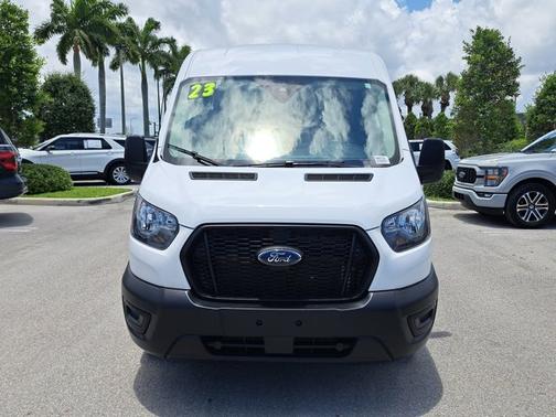 2023 Ford Transit-250 BASE