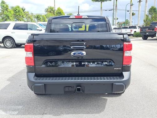 2023 Ford Maverick LARIAT